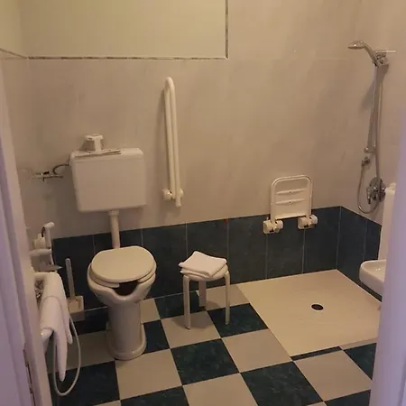 Semiramide Palace 4* Castellana Grotte