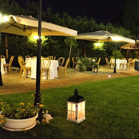 Szálloda Semiramide Palace Castellana Grotte