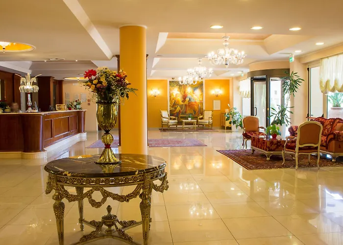 Semiramide Palace Szálloda 4*