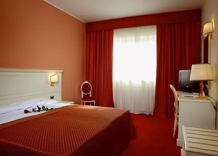 Semiramide Palace Castellana Grotte