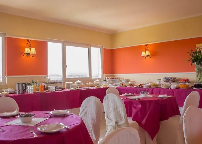 Semiramide Palace Castellana Grotte