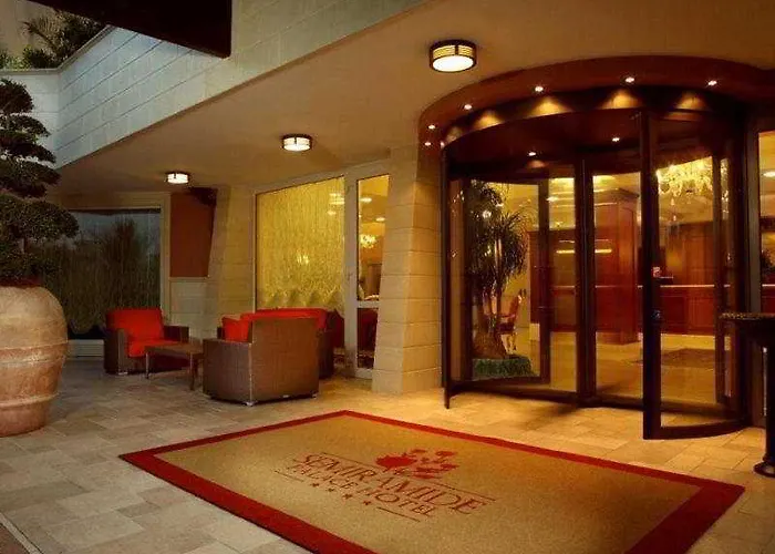 Szálloda Semiramide Palace